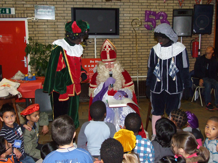 01122010 Sinterklaas De Ster 225