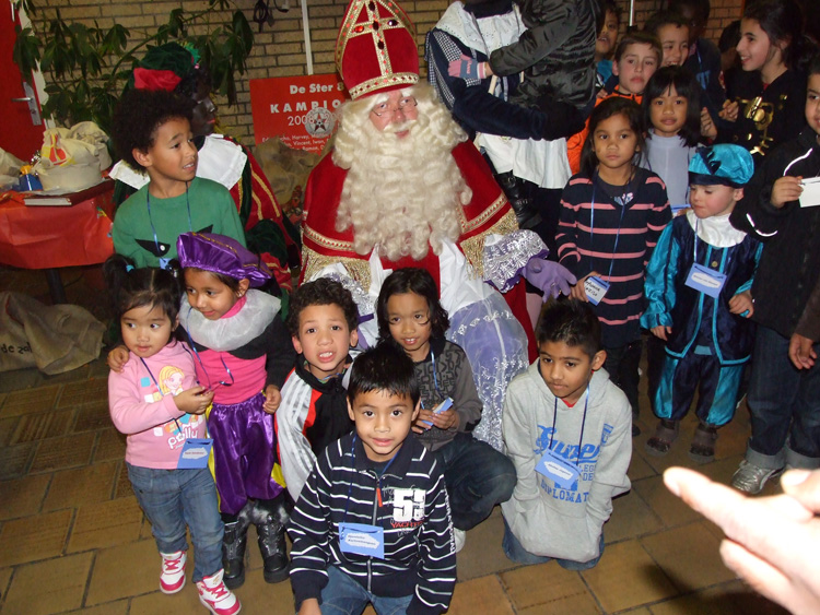 01122010 Sinterklaas De Ster 340