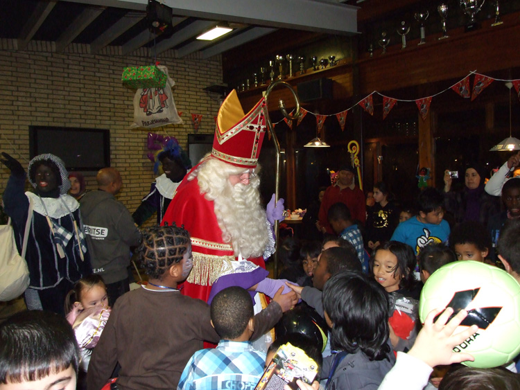 01122010 Sinterklaas De Ster 390